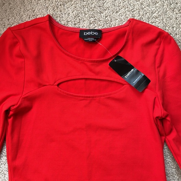 Bebe Red Front Keyhole Top - Picture 6 of 6